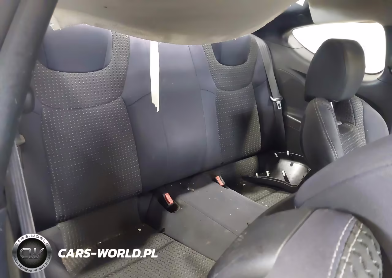 2010 Hyundai Genesis 2.0T VIN:KMHHT6KD4AU008248 - 8