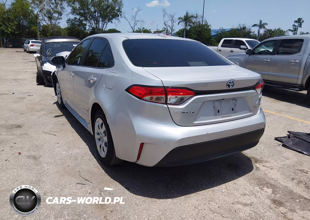 2023 Toyota Corolla Hybrid Le VIN:JTDBCMFE9P3008469 - 3
