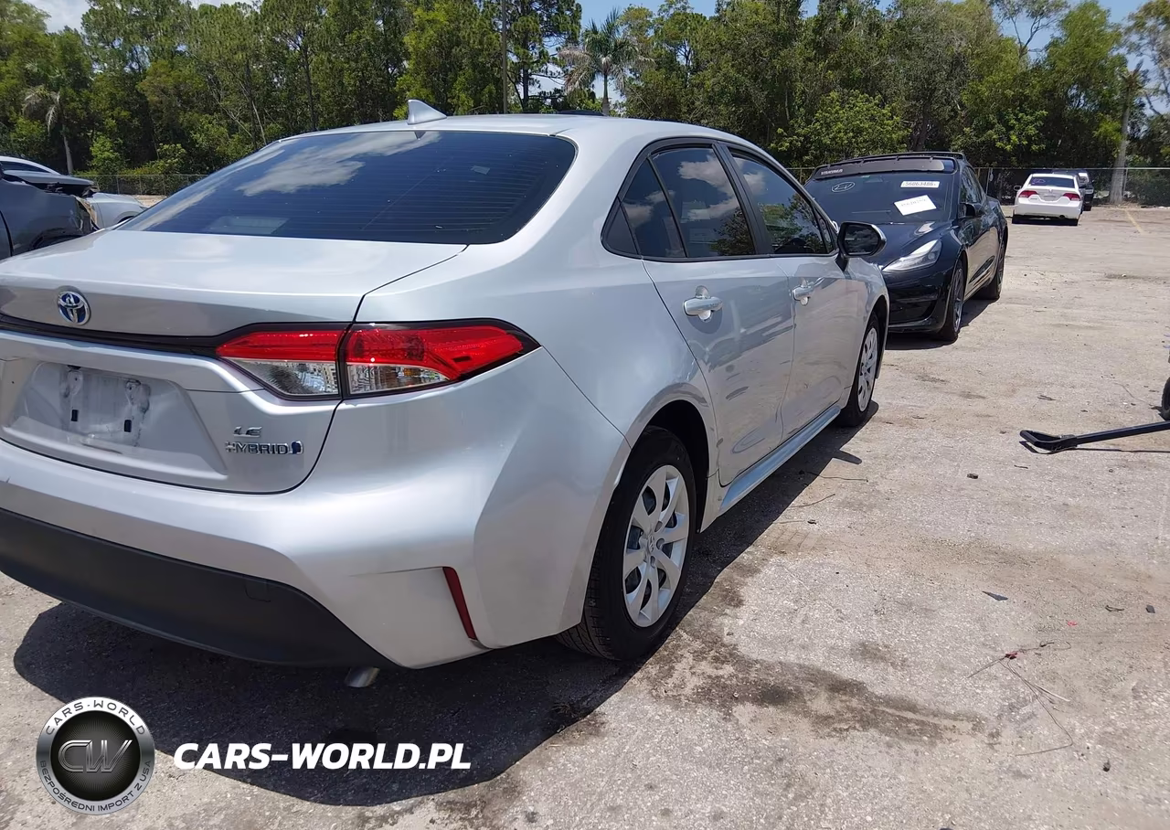 2023 Toyota Corolla Hybrid Le VIN:JTDBCMFE9P3008469 - 4