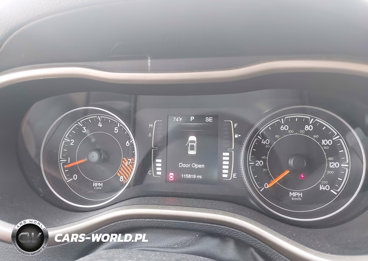 2015 Jeep Cherokee Latitude VIN:1C4PJMCSXFW565619 - 7