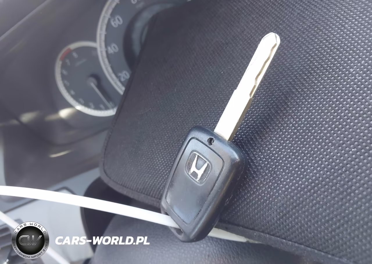 2014 Honda Accord Lx VIN:1HGCR2F32EA063703 - 11