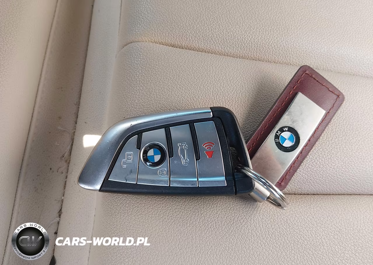 2021 BMW X5 xDrive40I VIN:5UXCR6C08M9H72038 - 11