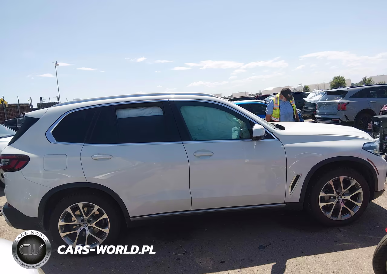 2021 BMW X5 xDrive40I VIN:5UXCR6C08M9H72038 - 14