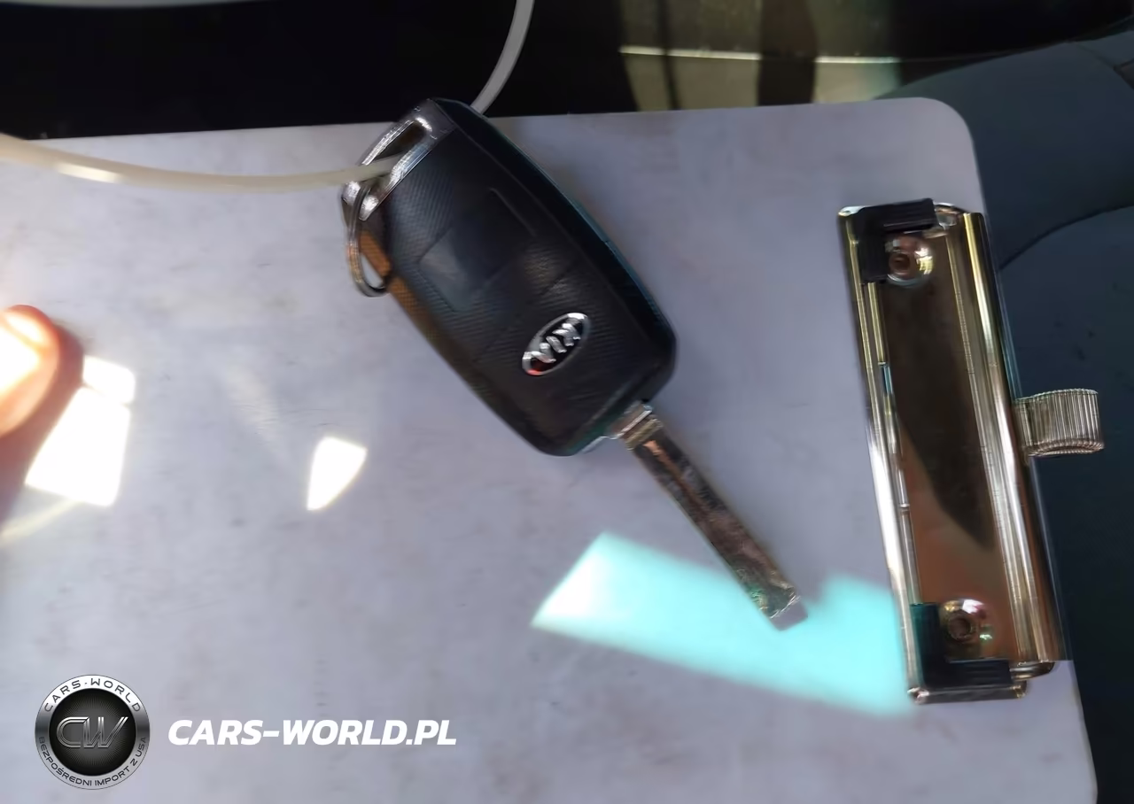 2014 Kia Soul VIN:KNDJN2A2XE7052364 - 11