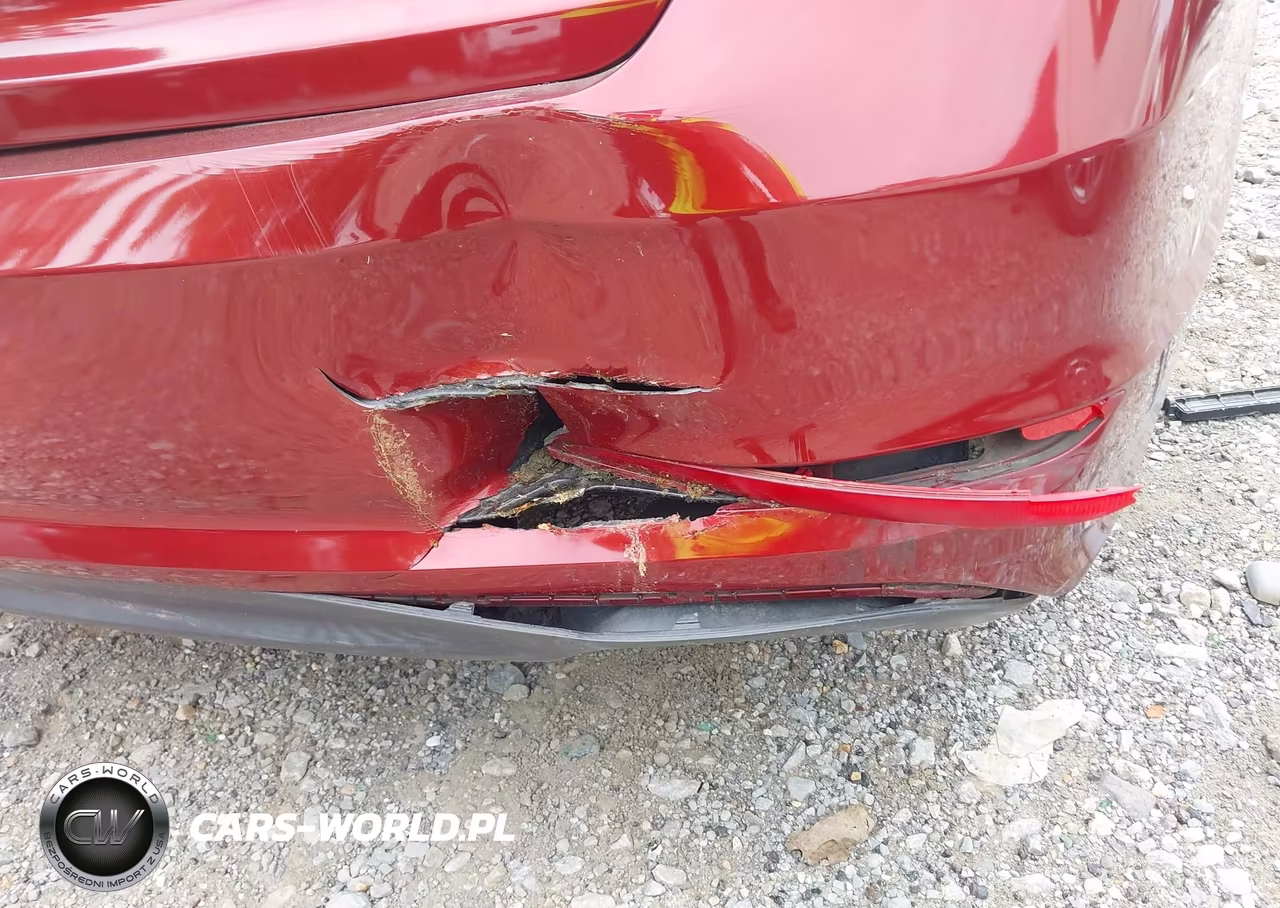 2015 Hyundai Sonata Limited VIN:5NPE34AF0FH098093 - 17