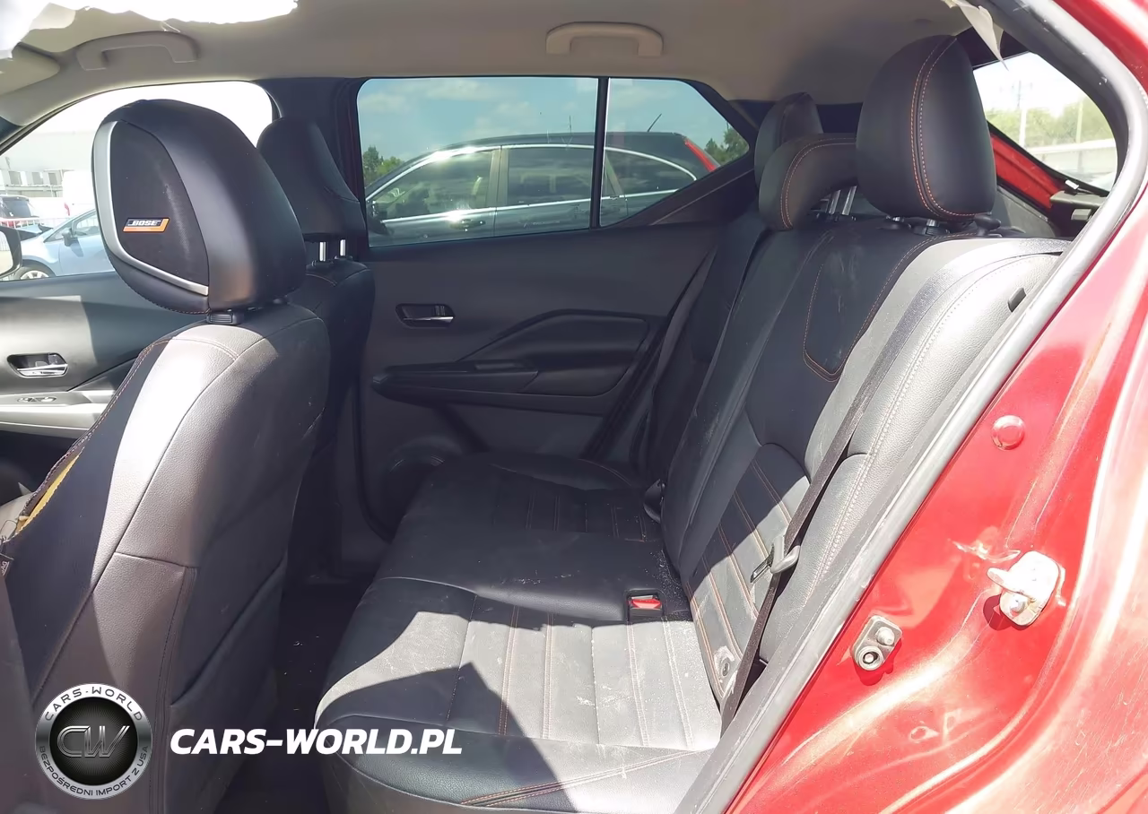 2019 Nissan Kicks Sr VIN:3N1CP5CU7KL532178 - 18