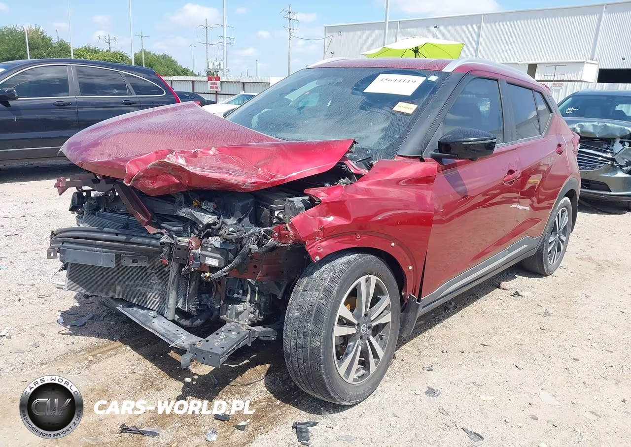 2019 Nissan Kicks Sr VIN:3N1CP5CU7KL532178 - 2