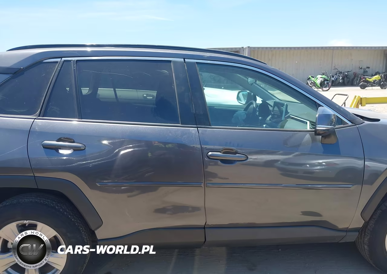 2024 Toyota Rav4 Hybrid Le VIN:4T3MWRFV4RU147700 - 13