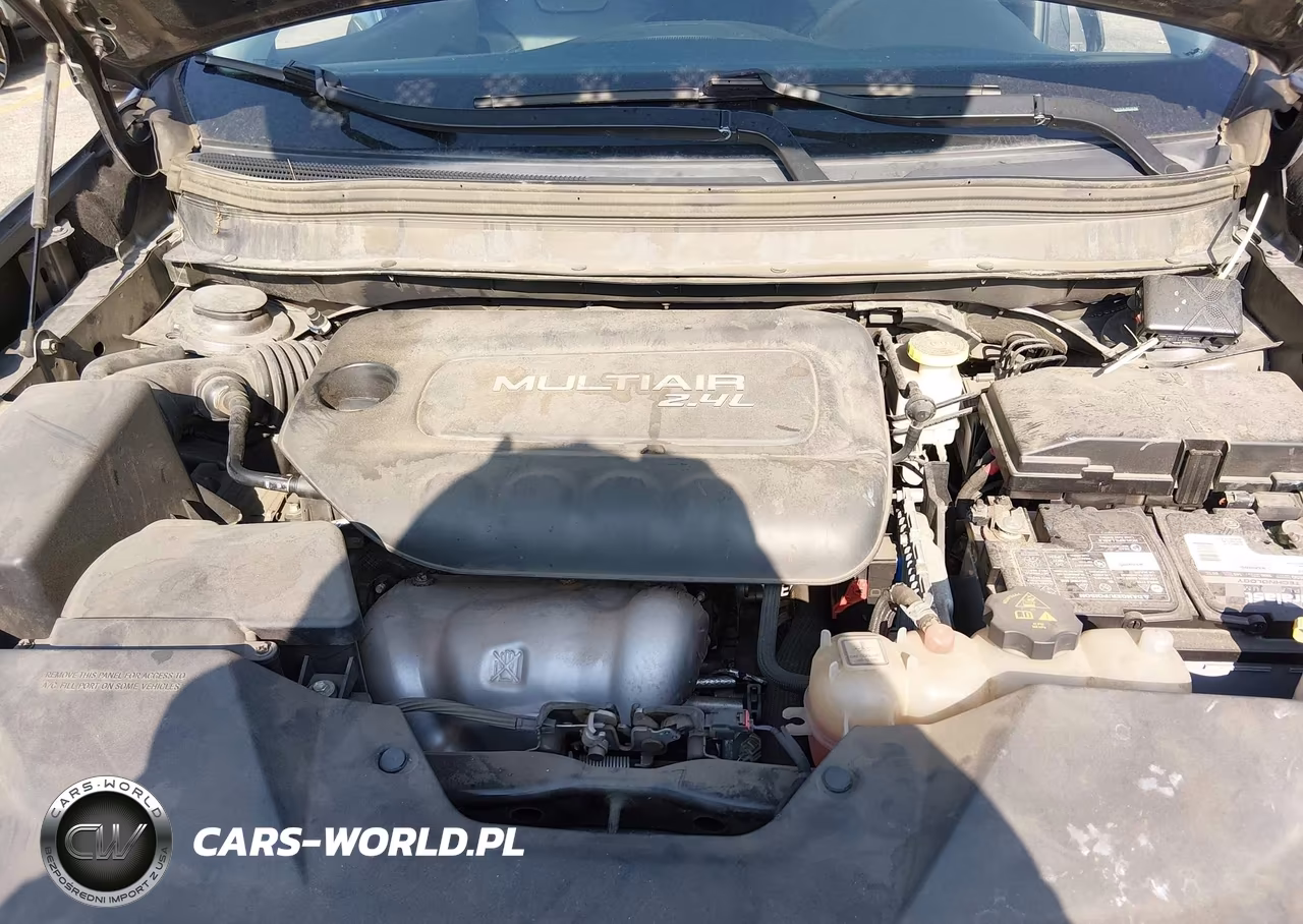 2019 Jeep Cherokee Latitude Plus Fwd VIN:1C4PJLLB1KD130214 - 10