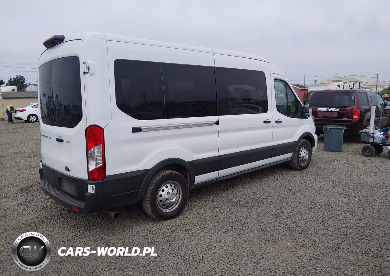 2025 Ford Transit-350 Passenger Van Xlt VIN:1FBAX9C86SKA73715 - 4