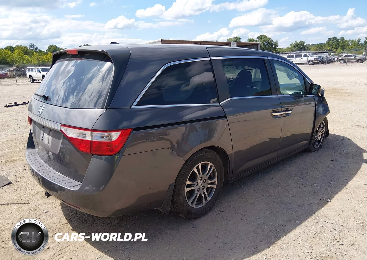 2013 Honda Odyssey Ex-L VIN:5FNRL5H69DB088607 - 4