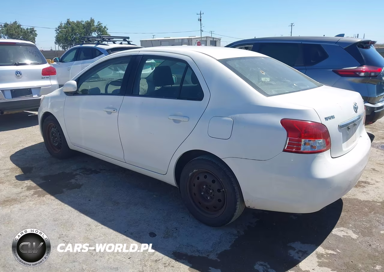 2010 Toyota Yaris VIN:JTDBT4K32A1383434 - 3