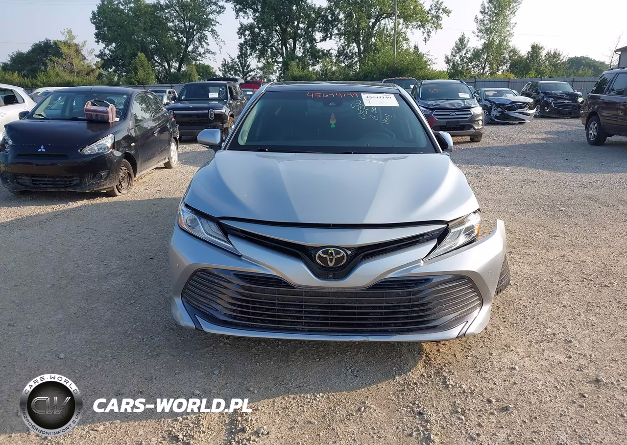 2018 Toyota Camry Xle VIN:4T1B11HK1JU037033 - 12