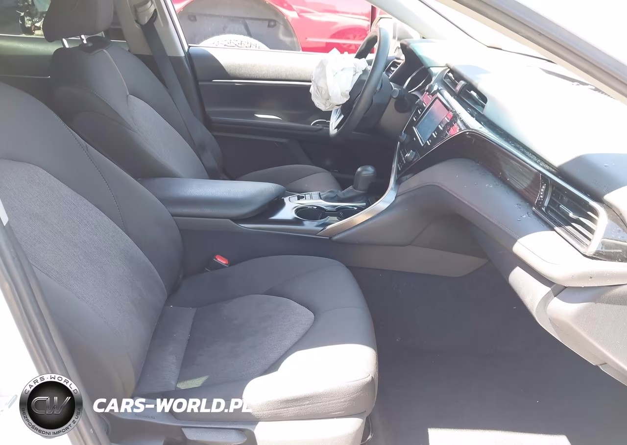 2020 Toyota Camry Le Hybrid VIN:4T1C31AK2LU539528 - 5