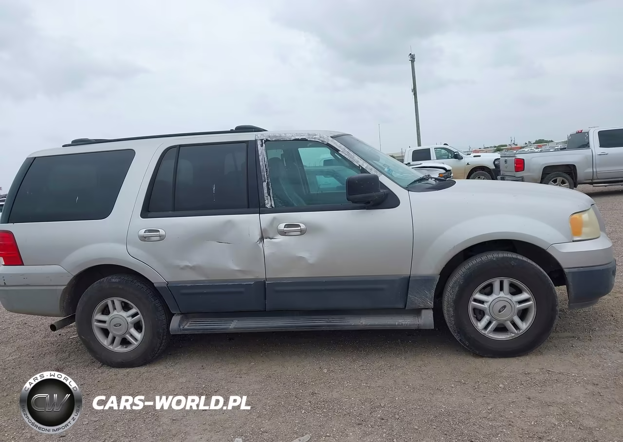 2003 Ford Expedition Xlt VIN:1FMPU15L83LB92116 - 13