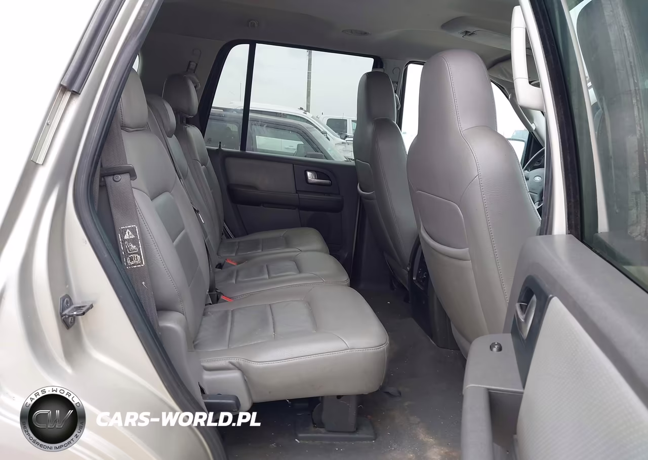 2003 Ford Expedition Xlt VIN:1FMPU15L83LB92116 - 8