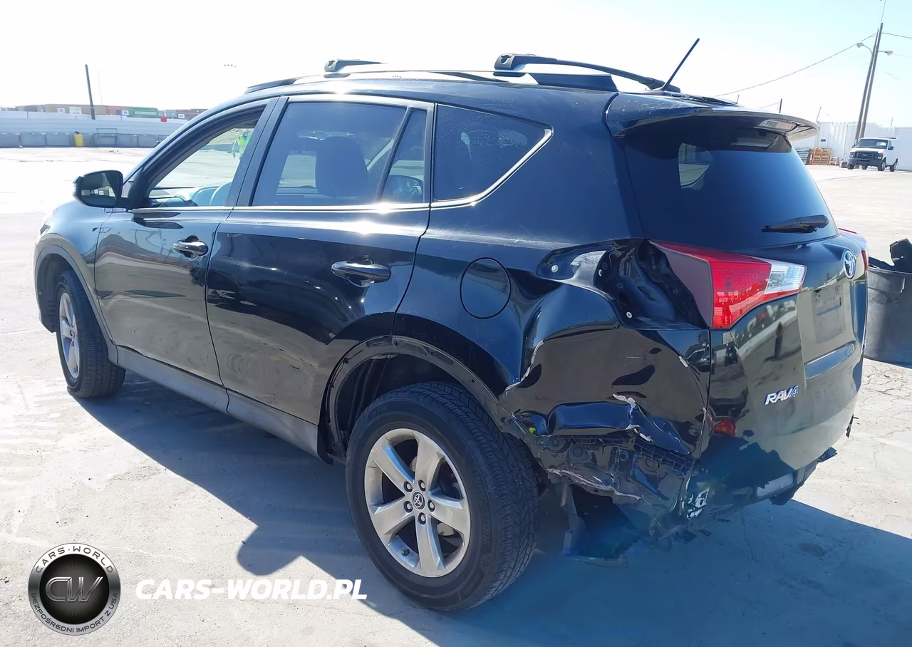 2015 Toyota Rav4 Xle VIN:2T3WFREV0FW161373 - 3