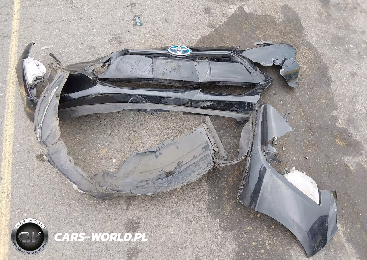 2016 Toyota Prius C Persona Series VIN:JTDKDTB36G1118788 - 11