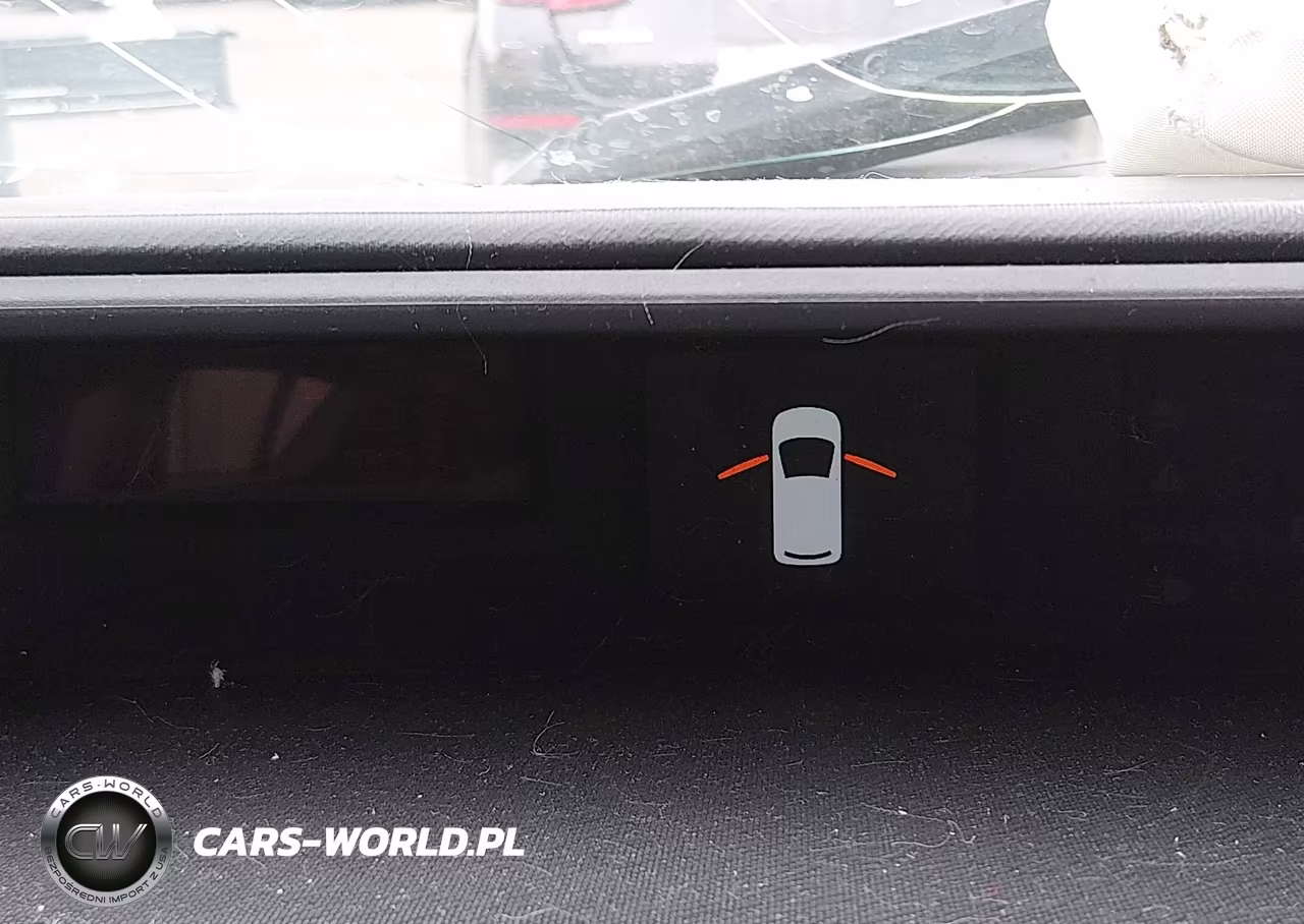 2016 Toyota Prius C Persona Series VIN:JTDKDTB36G1118788 - 15