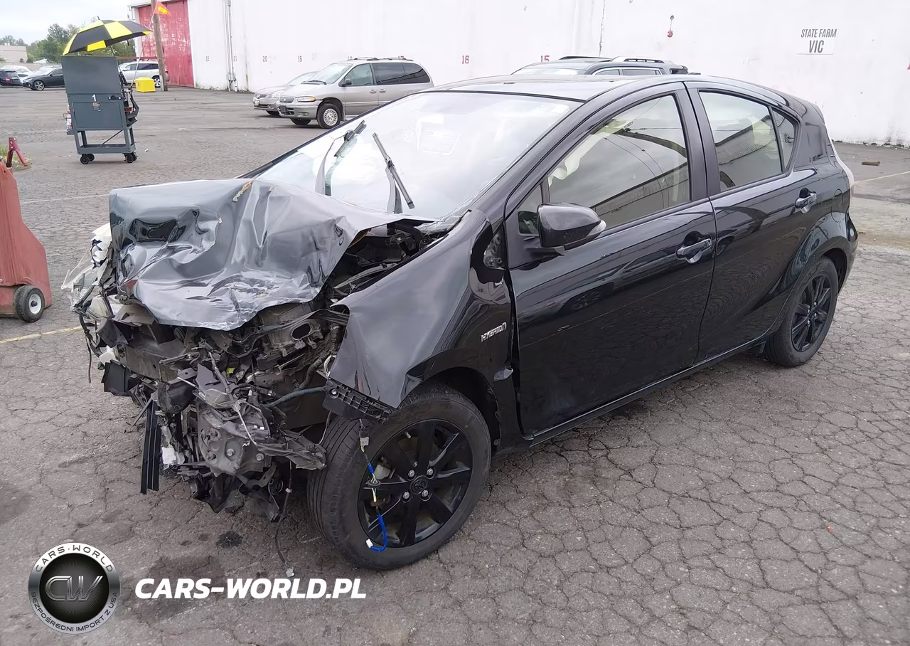 2016 Toyota Prius C Persona Series VIN:JTDKDTB36G1118788 - 2