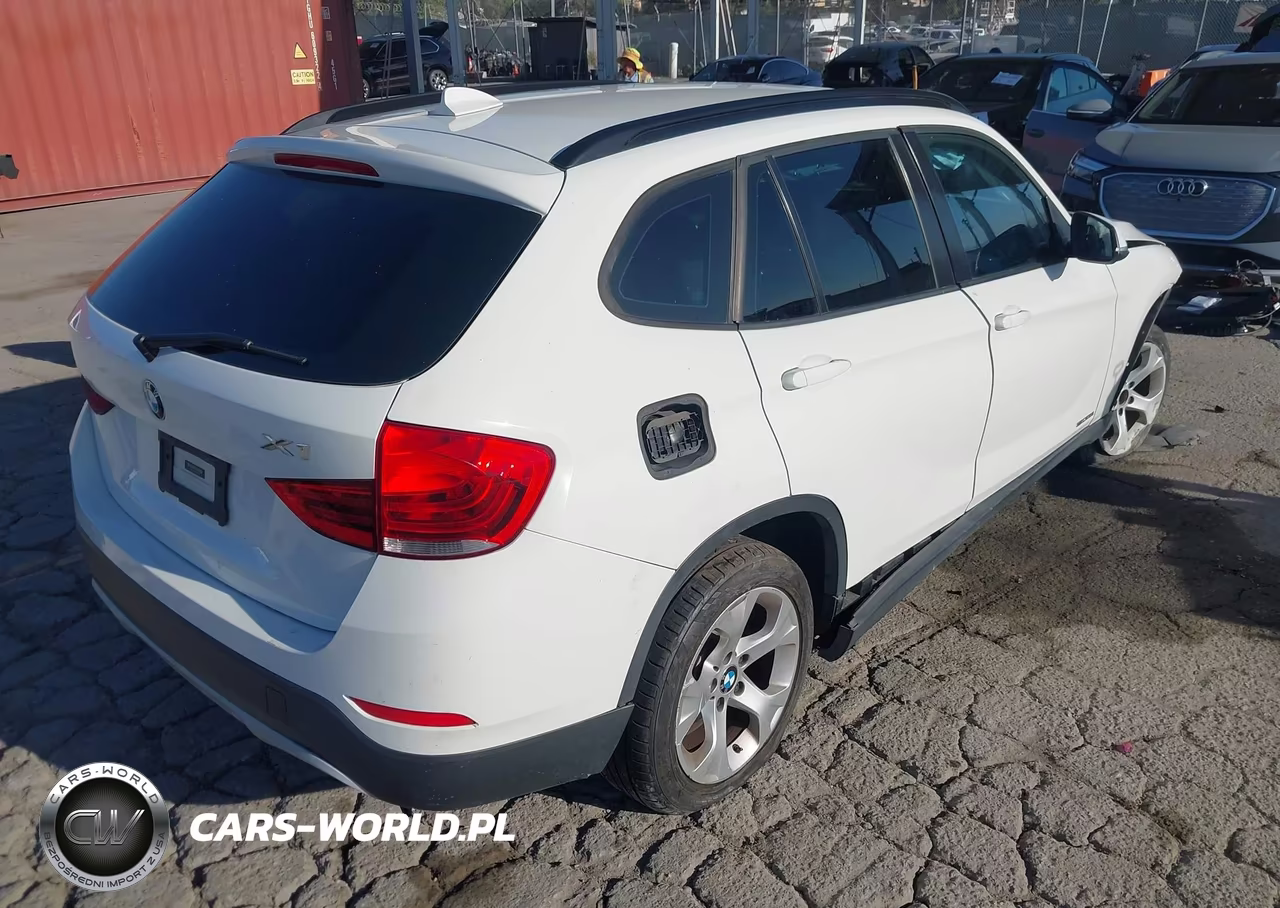 2014 BMW X1 Sdrive28I VIN:WBAVM1C52EVW53380 - 4
