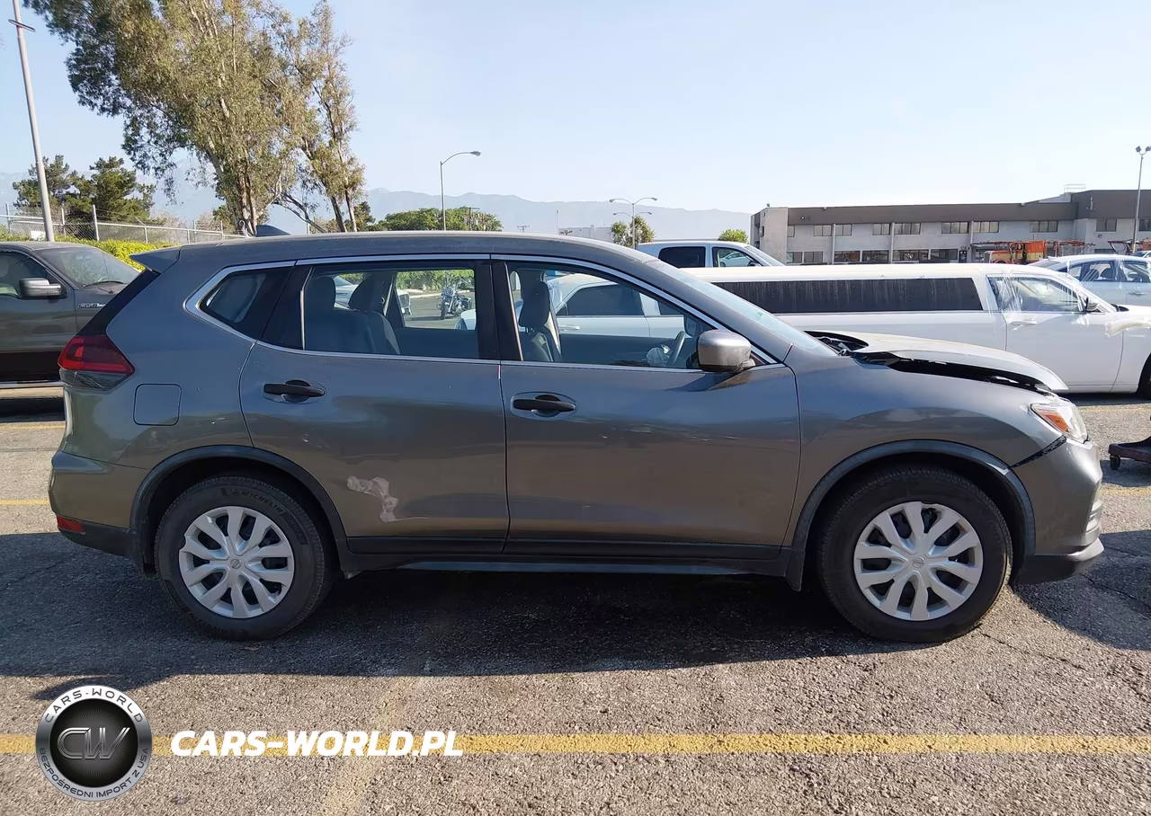 2018 Nissan Rogue S VIN:JN8AT2MT5JW458065 - 13