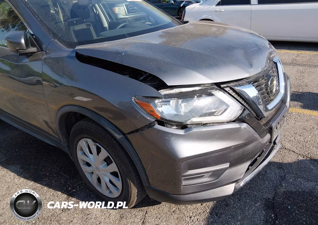 2018 Nissan Rogue S VIN:JN8AT2MT5JW458065 - 17