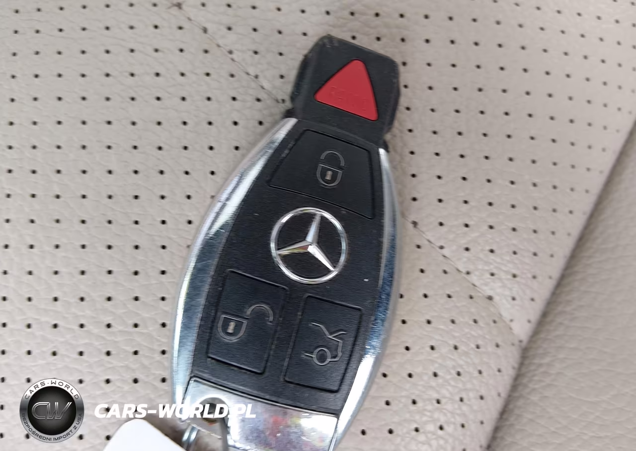 2017 Mercedes-Benz C 300 4Matic VIN:WDDWF4KB8HR282254 - 11