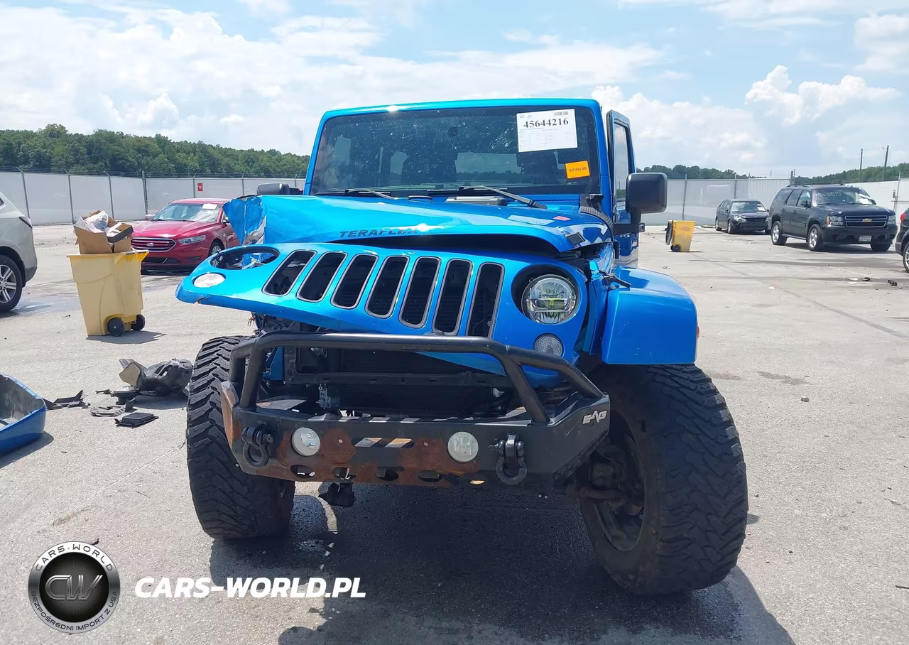 2016 Jeep Wrangler Unlimited Sahara VIN:1C4BJWEG9GL301972 - 13