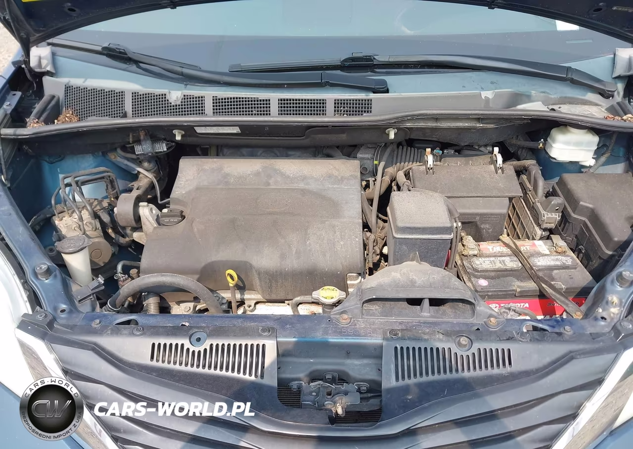 2011 Toyota Sienna Le V6 VIN:5TDKK3DC0BS156600 - 10