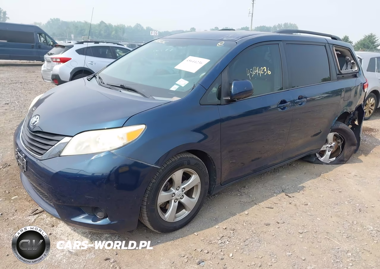 2011 Toyota Sienna Le V6 VIN:5TDKK3DC0BS156600 - 2