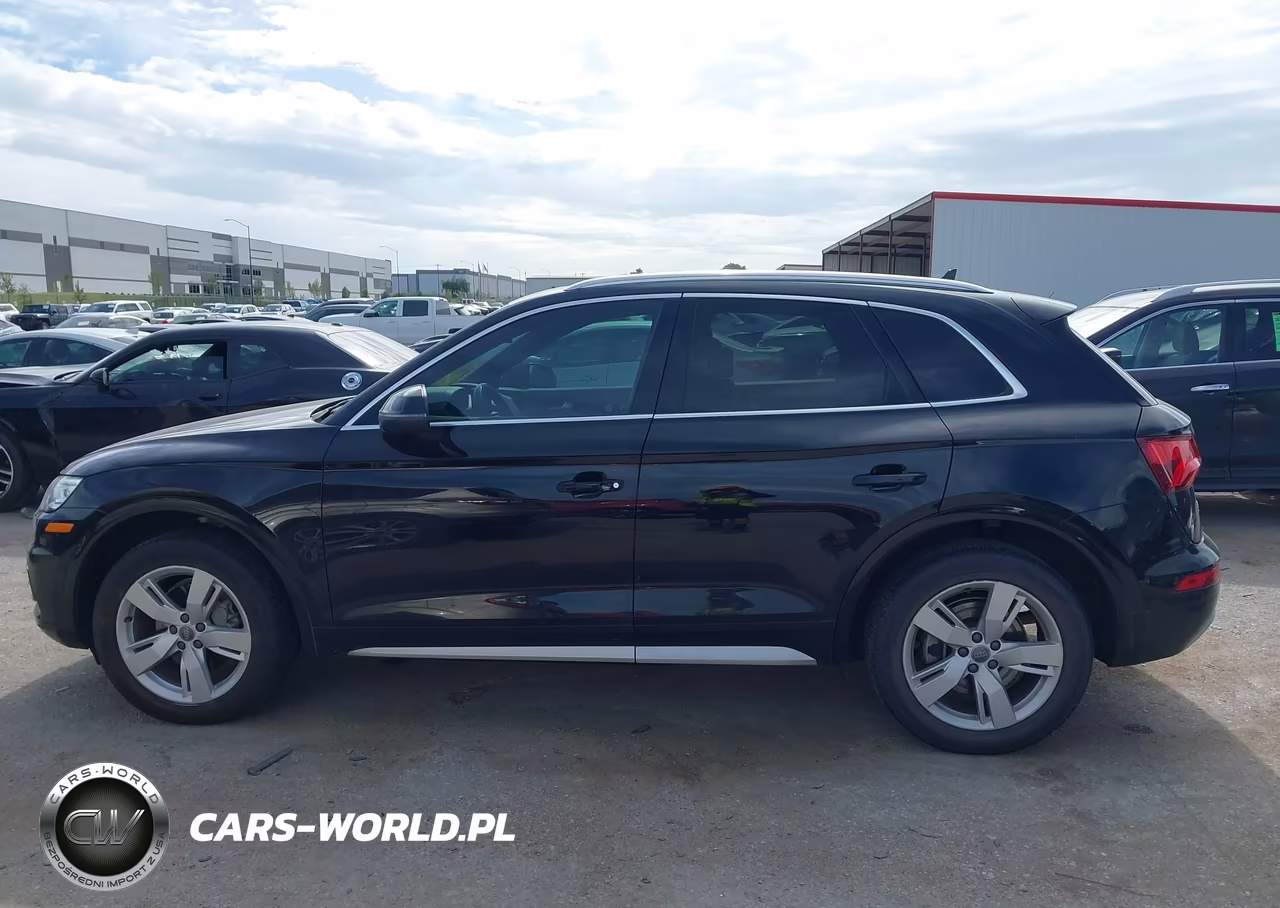 2019 Audi Q5 45 Premium VIN:WA1ANAFY4K2084351 - 14