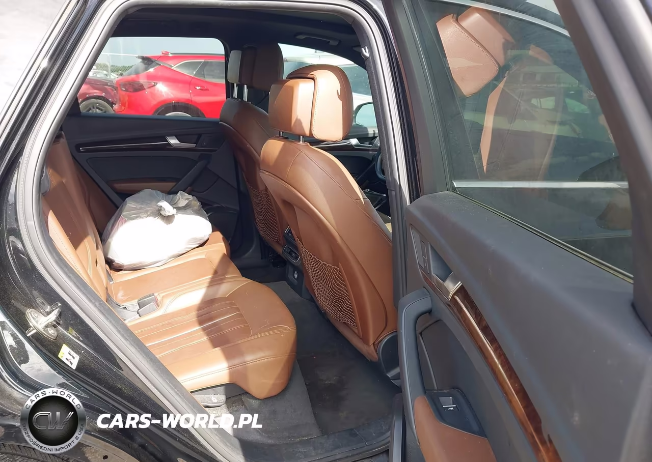 2019 Audi Q5 45 Premium VIN:WA1ANAFY4K2084351 - 8