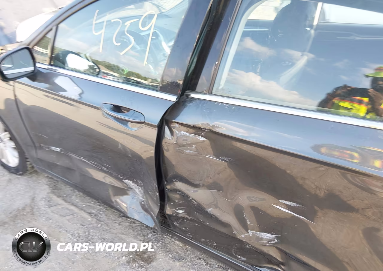 2016 Ford Fusion Hybrid Se VIN:3FA6P0LU1GR403554 - 13