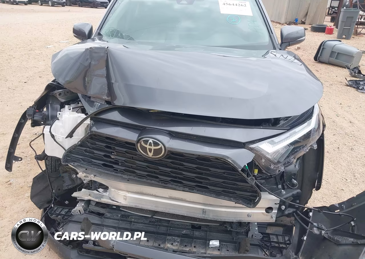 2025 Toyota Rav4 Xle VIN:2T3W1RFV9SC303728 - 6