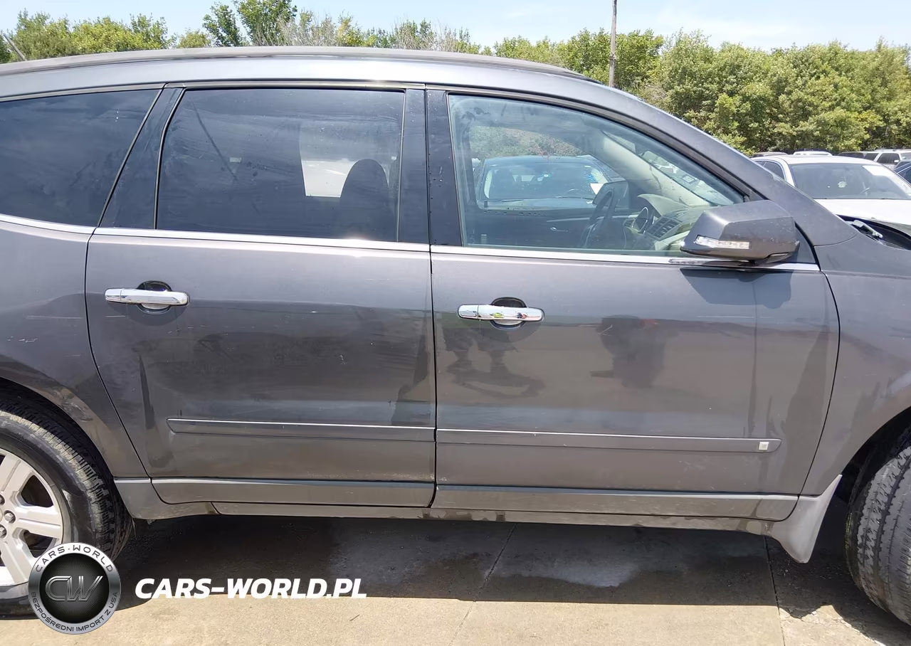 2010 Chevrolet Traverse Lt VIN:1GNLVFEDXAS138817 - 14