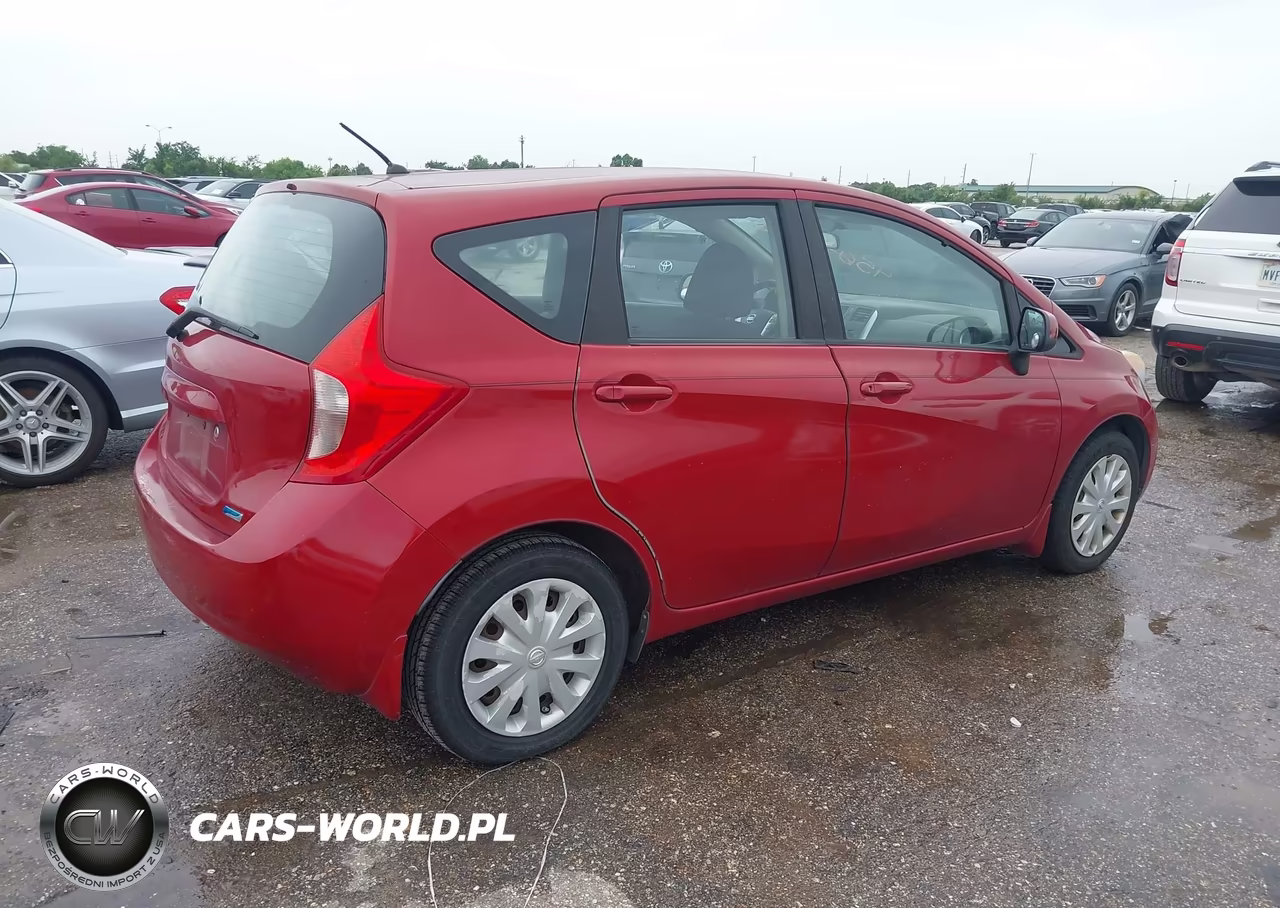 2014 Nissan Versa Note S Plus VIN:3N1CE2CPXEL392677 - 4