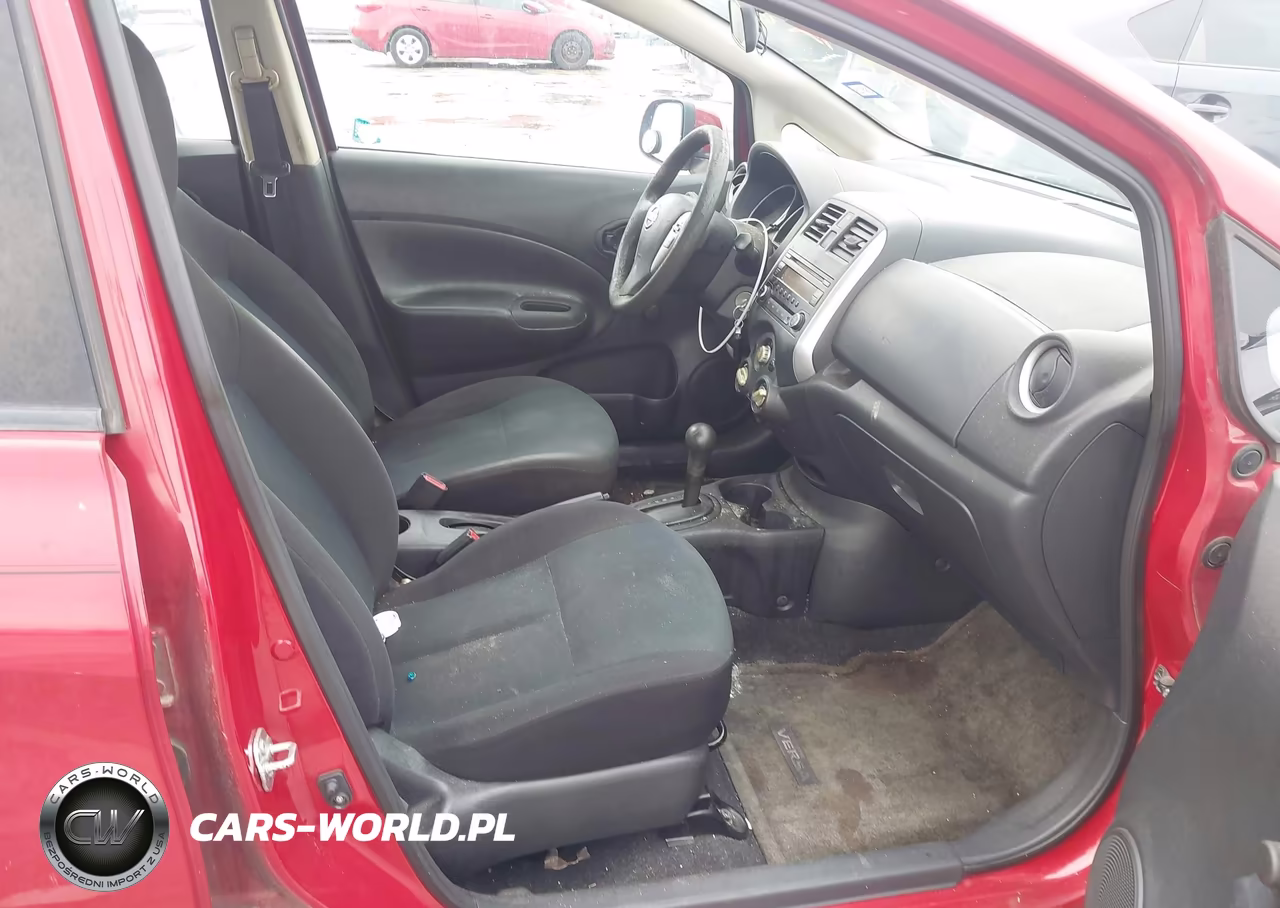 2014 Nissan Versa Note S Plus VIN:3N1CE2CPXEL392677 - 5