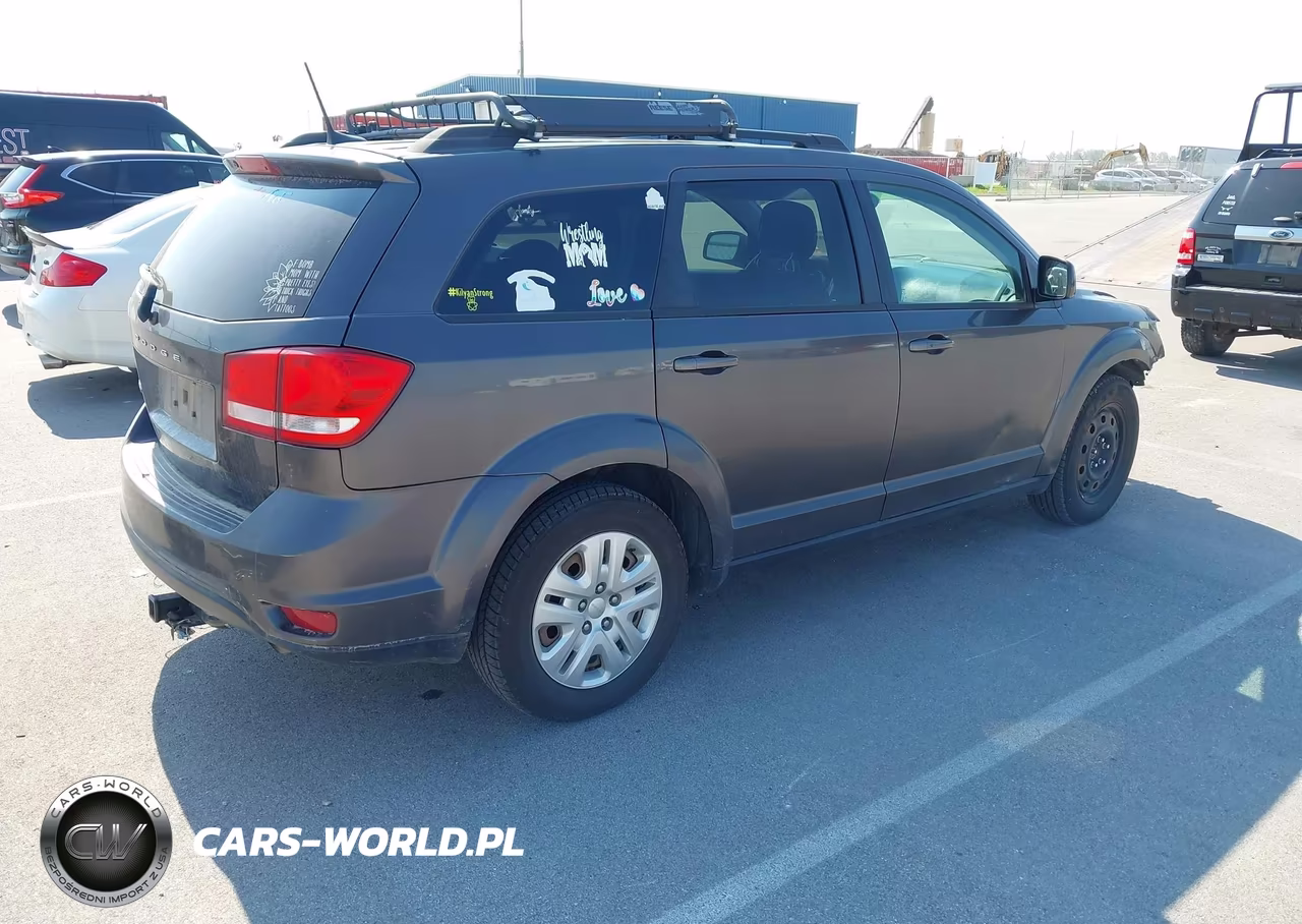 2019 Dodge Journey Se VIN:3C4PDCBB8KT804507 - 4