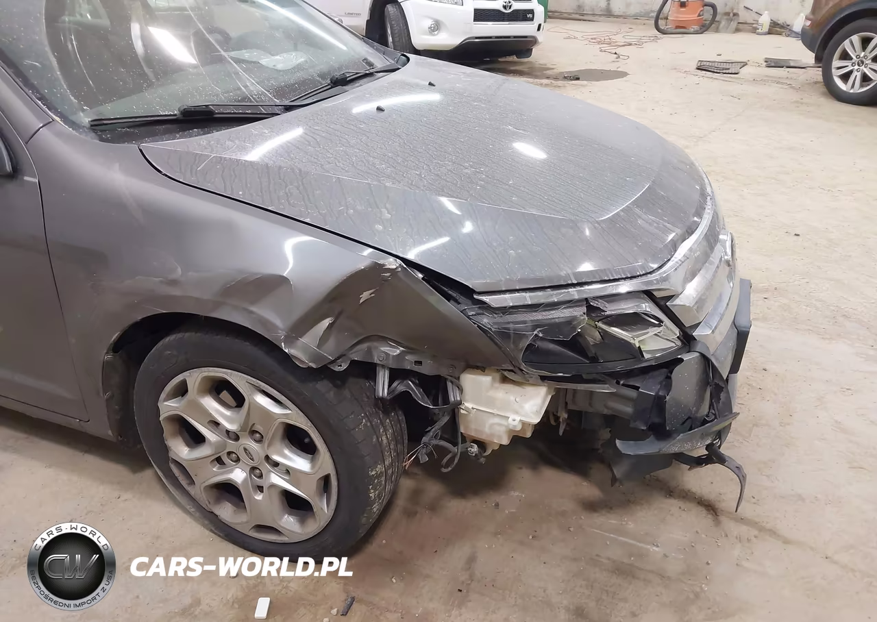 2011 Ford Fusion Se VIN:3FAHP0HA2BR328041 - 6