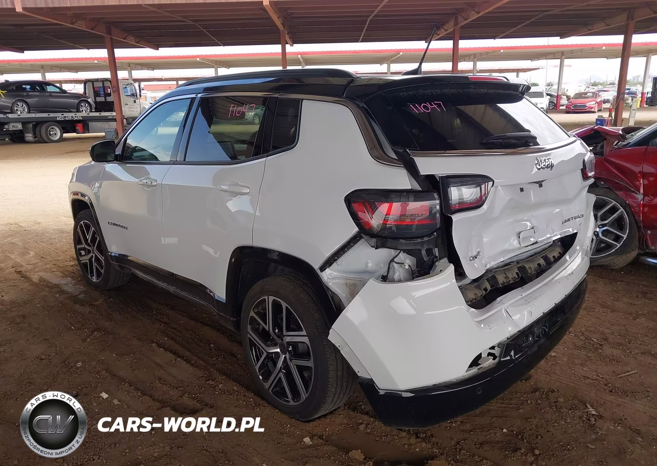 2025 Jeep Compass Limited 4X4 VIN:3C4NJDCN6ST615935 - 3