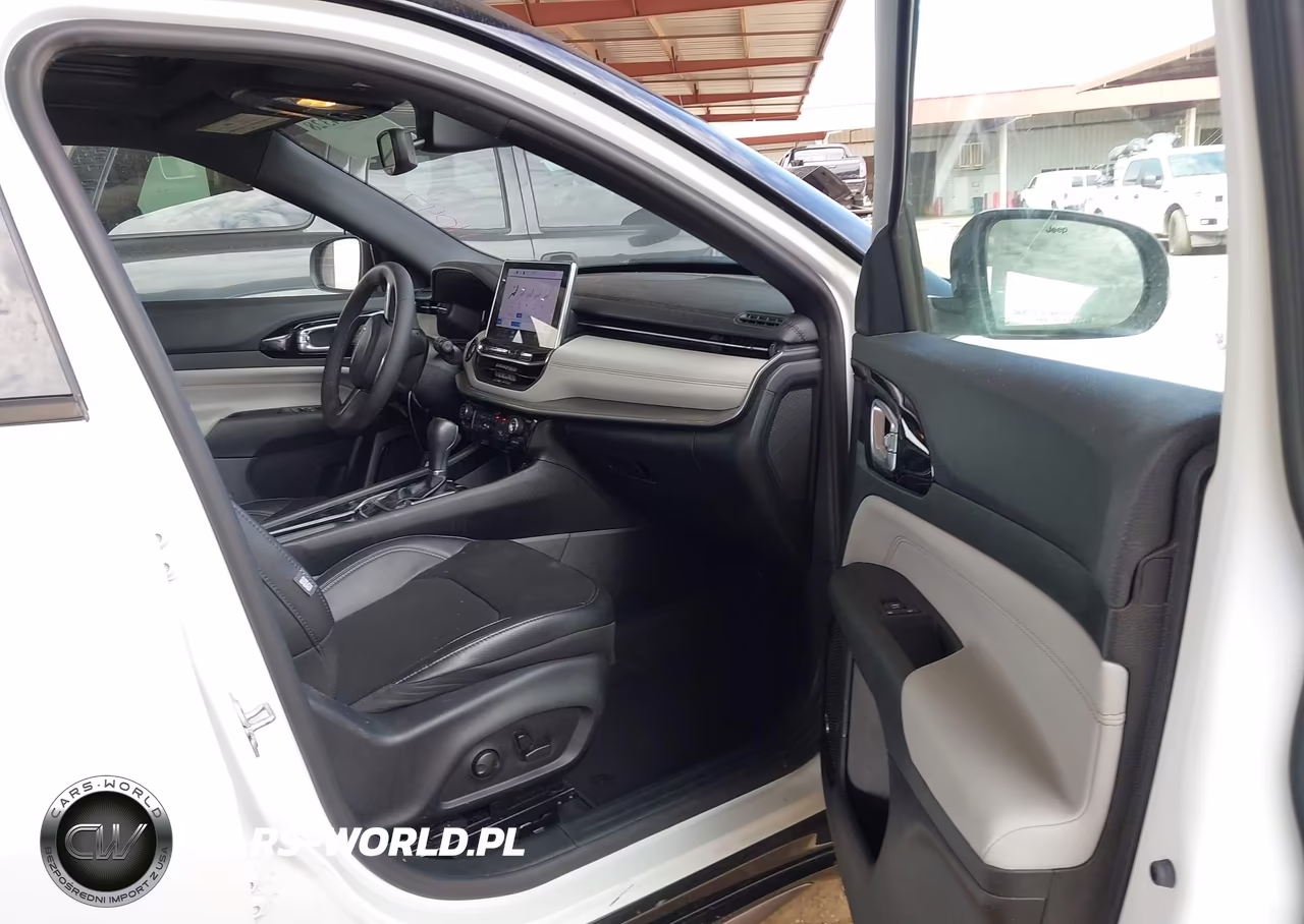 2025 Jeep Compass Limited 4X4 VIN:3C4NJDCN6ST615935 - 5