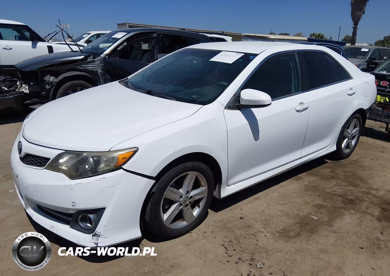 2014 Toyota Camry Se VIN:4T1BF1FK2EU842016 - 2