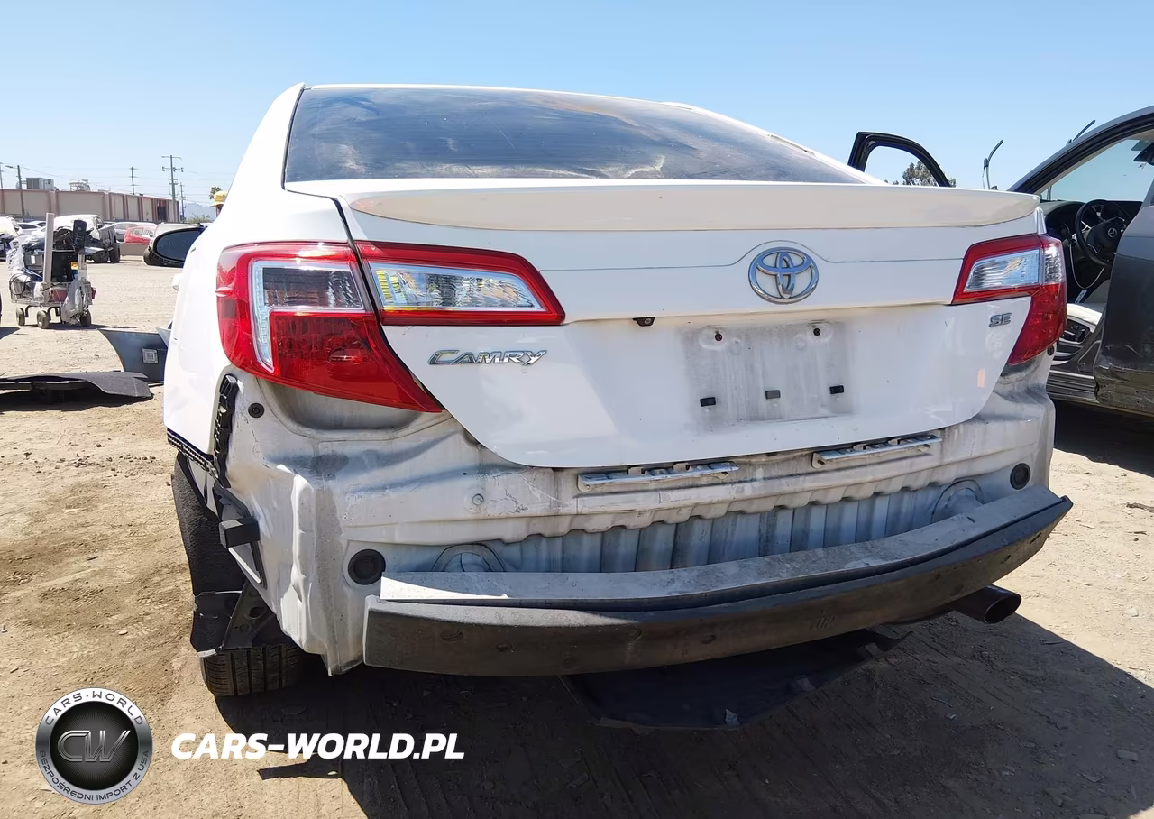 2014 Toyota Camry Se VIN:4T1BF1FK2EU842016 - 6