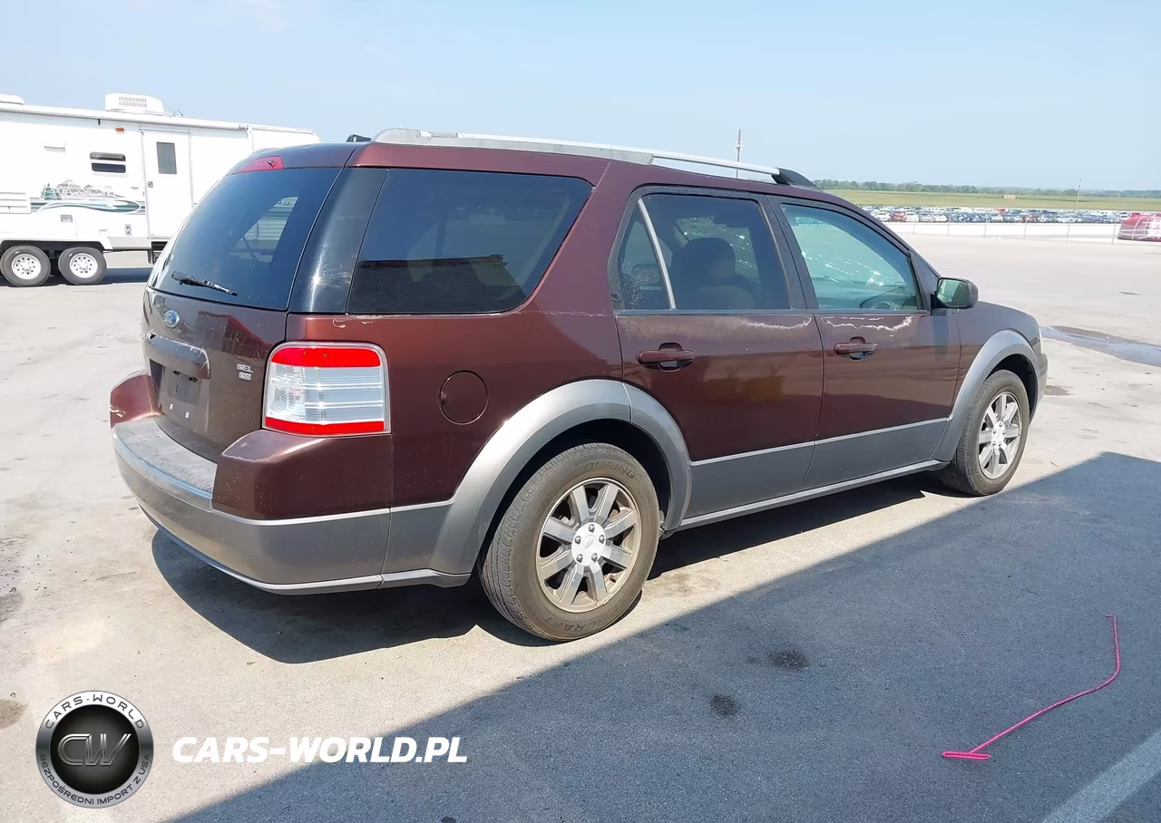 2009 Ford Taurus X Sel VIN:1FMDK05W79GA06385 - 4