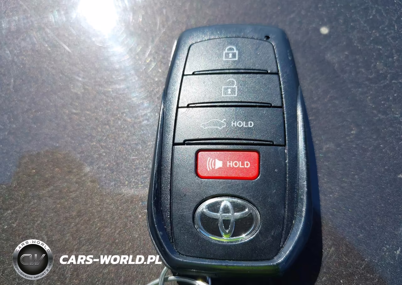 2026 Toyota Camry Xse VIN:4T1DAACK6TU292571 - 11