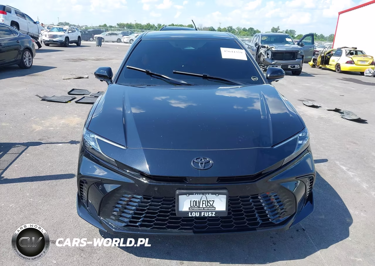 2026 Toyota Camry Xse VIN:4T1DAACK6TU292571 - 12