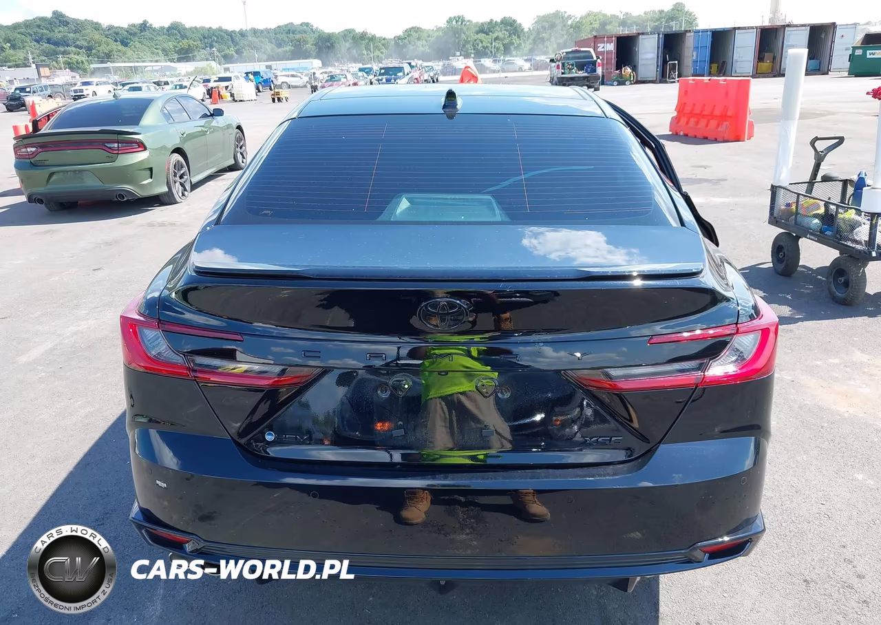 2026 Toyota Camry Xse VIN:4T1DAACK6TU292571 - 16
