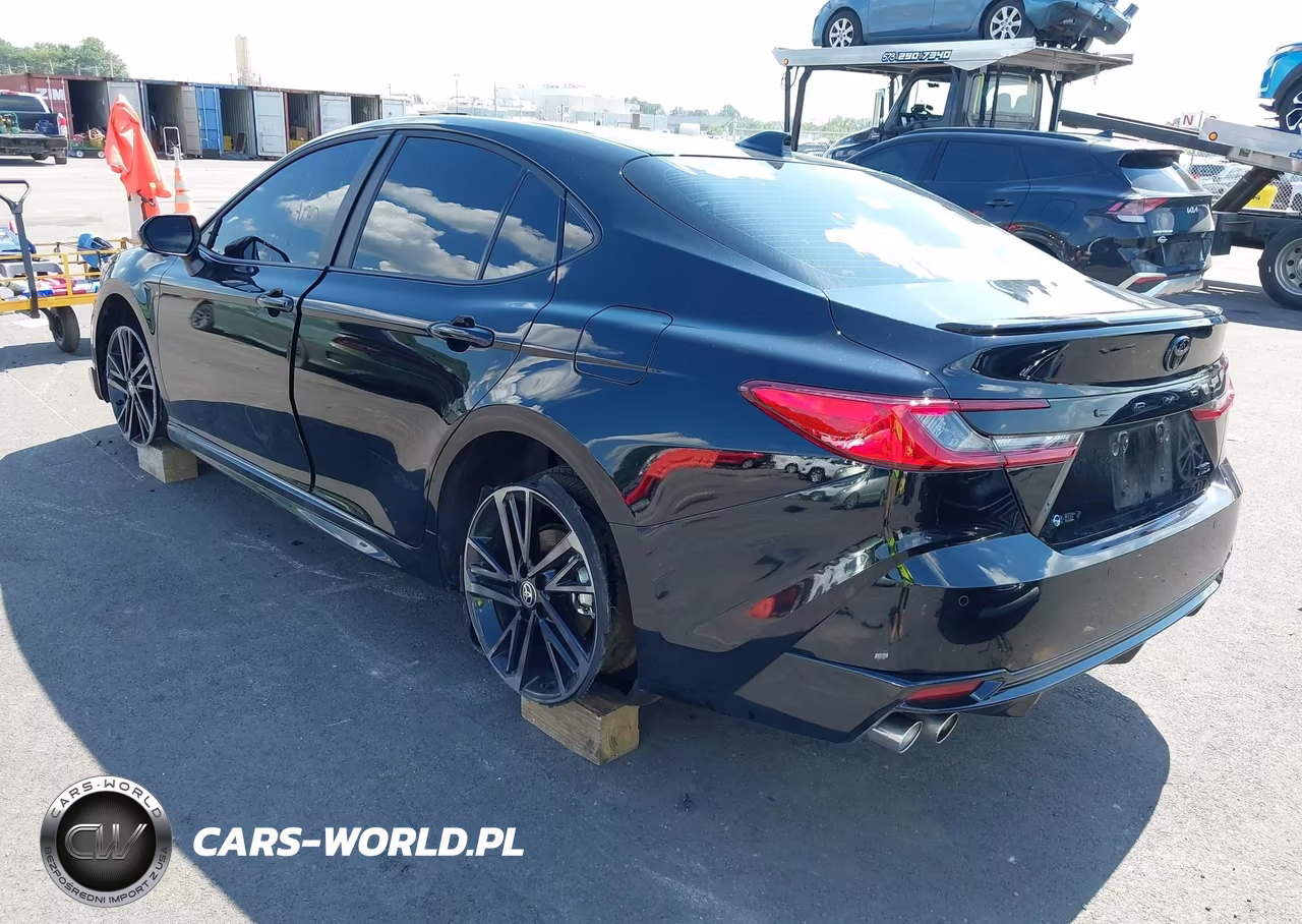 2026 Toyota Camry Xse VIN:4T1DAACK6TU292571 - 3