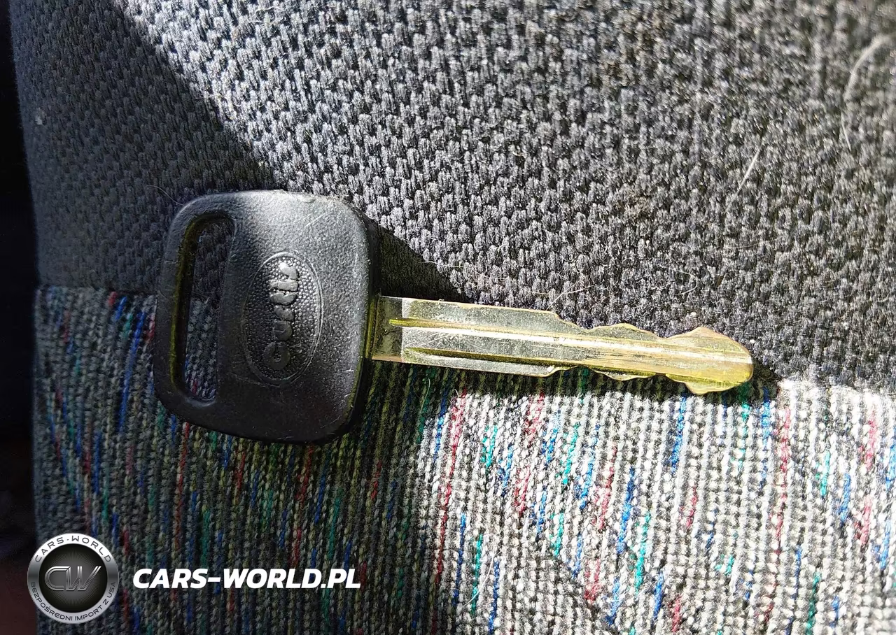 1999 Toyota Rav4 VIN:JT3HP10V5X0213041 - 11